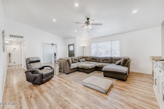 4209 E ACOMA Drive, Phoenix, AZ 85032