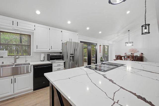 711 County Road 162, Gainesville, TX 76240