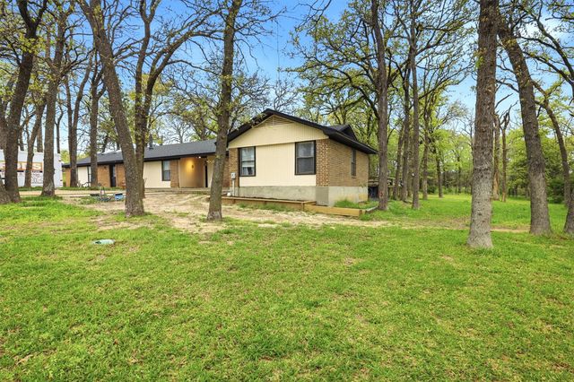 711 County Road 162, Gainesville, TX 76240