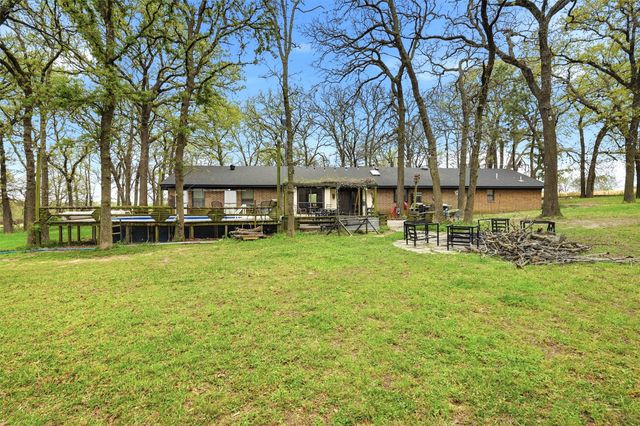 711 County Road 162, Gainesville, TX 76240