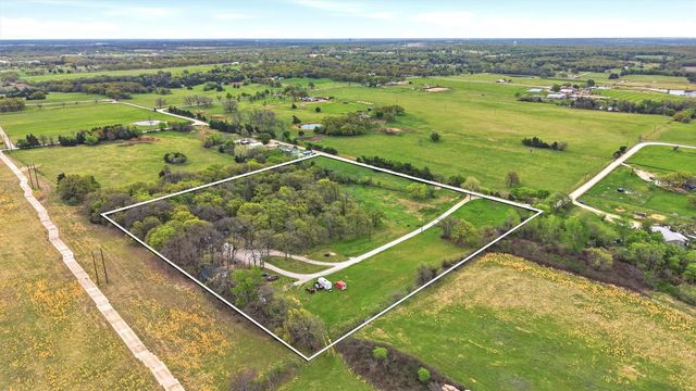 711 County Road 162, Gainesville, TX 76240