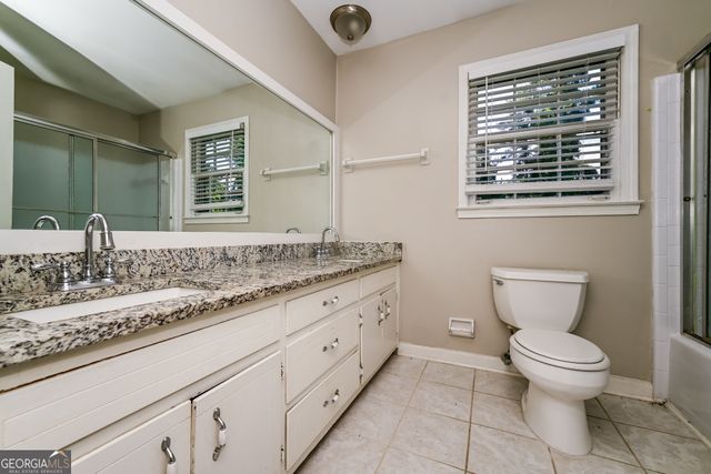 2216 Country Club Drive SE, Conyers, GA 30013
