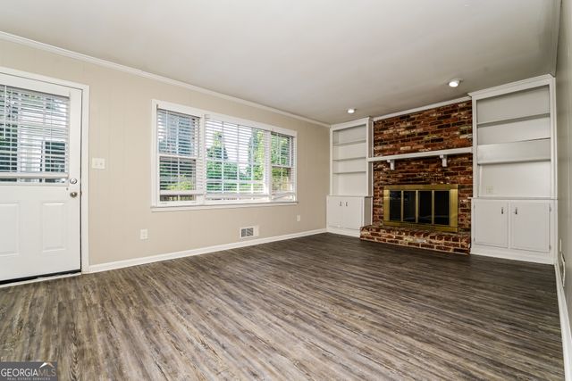 2216 Country Club Drive SE, Conyers, GA 30013