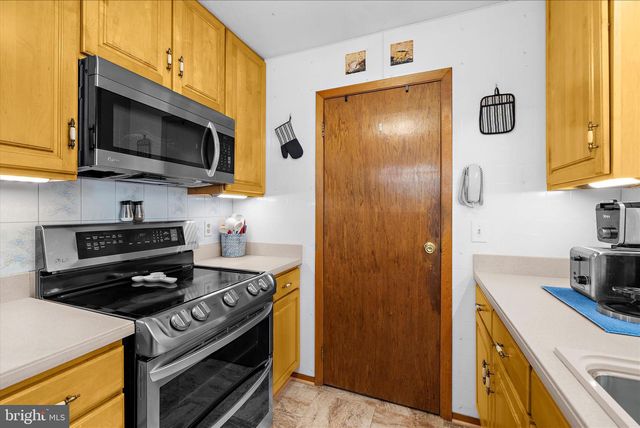 675 211TH ST, Pasadena, MD 21122