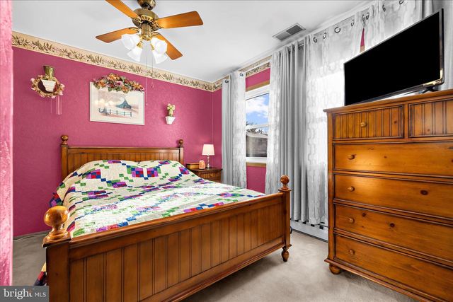 675 211TH ST, Pasadena, MD 21122