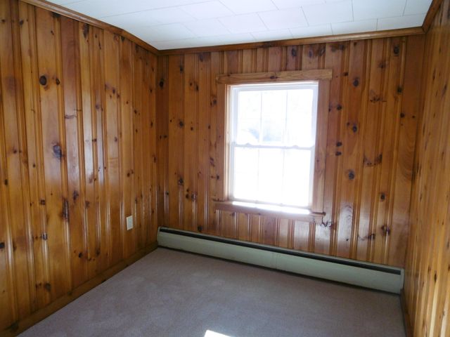 7 Seabee Street, Bedford, NH 03110