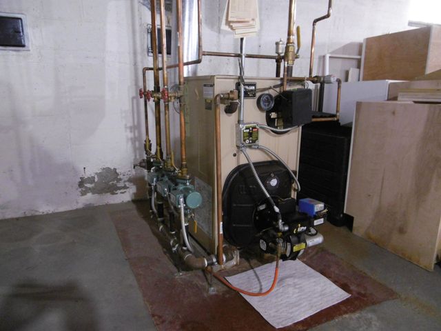 7 Seabee Street, Bedford, NH 03110