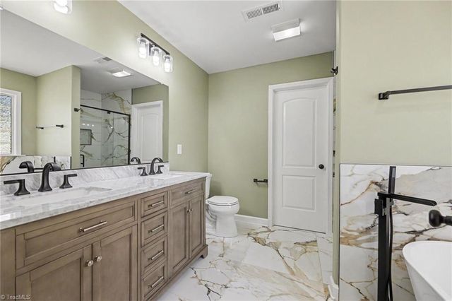 787 Haven way Court, Winston-salem, NC 27103
