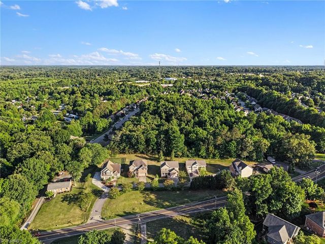 787 Haven way Court, Winston-salem, NC 27103