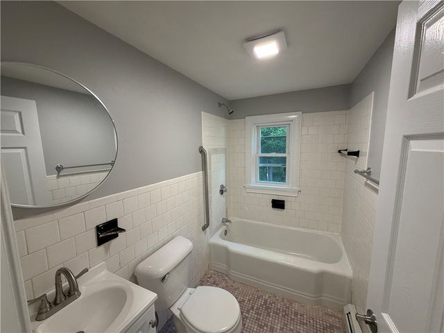 65 Angus Street, Coventry, RI 02816