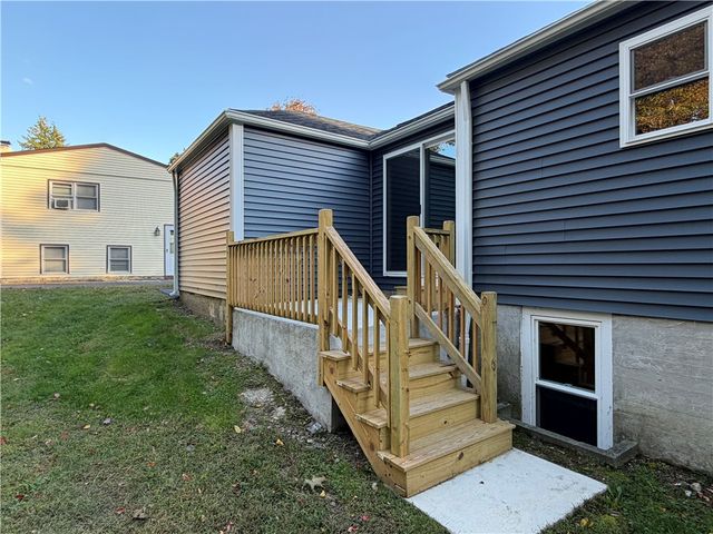 65 Angus Street, Coventry, RI 02816