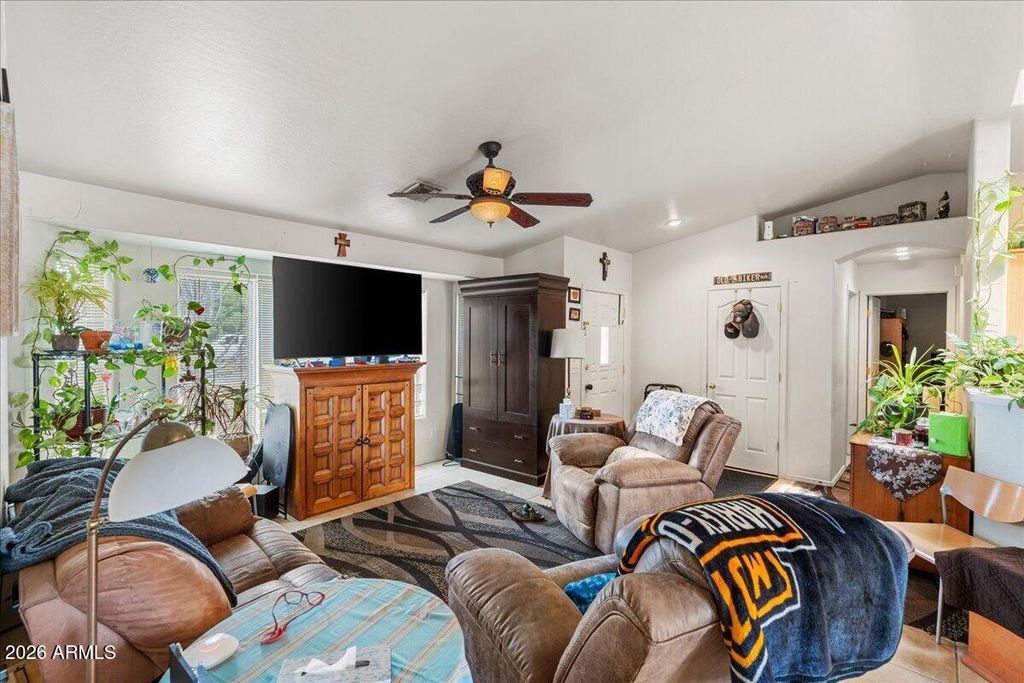 Image 7 of property listing at 3055 N Cedar Springs Lane, Prescott Valley, AZ 86314