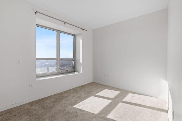 929 Portland Avenue 2005, Minneapolis, MN 55404