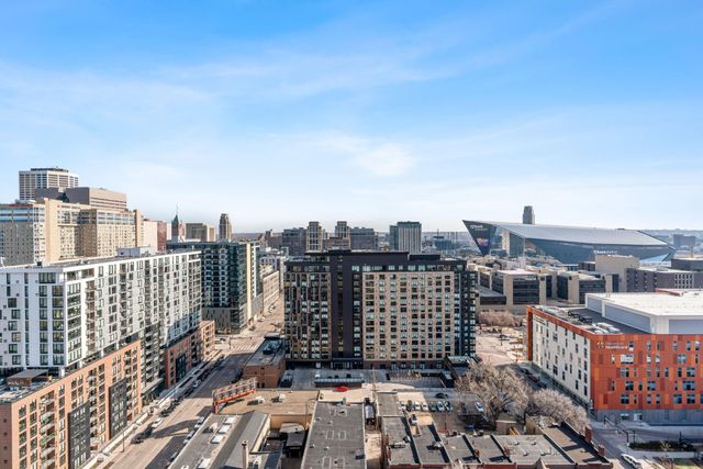 929 Portland Avenue 2005, Minneapolis, MN 55404