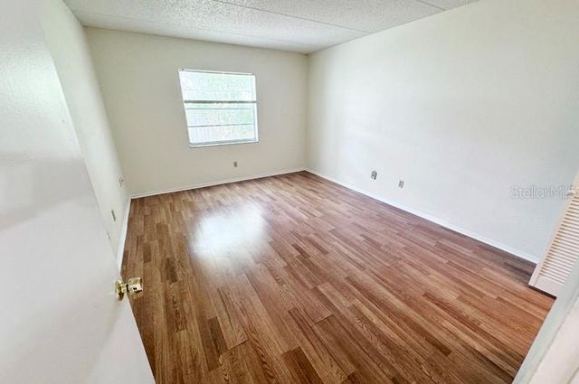 2856 SOMERSET PARK DRIVE 102, Tampa, FL 33613