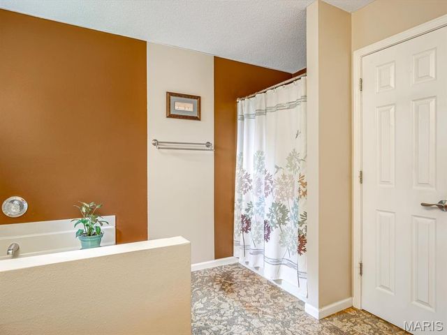 716 Sundance Trail, Troy, IL 62294