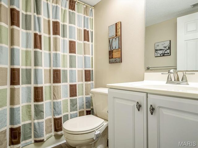 716 Sundance Trail, Troy, IL 62294