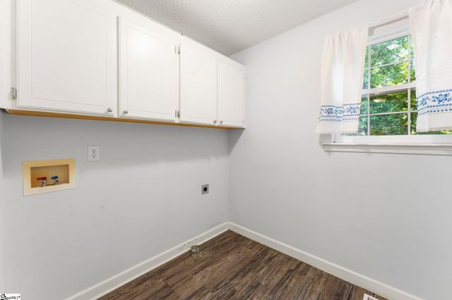 52 Charterhouse Avenue, Piedmont, SC 29673