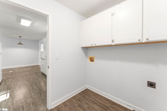 52 Charterhouse Avenue, Piedmont, SC 29673