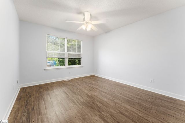 52 Charterhouse Avenue, Piedmont, SC 29673
