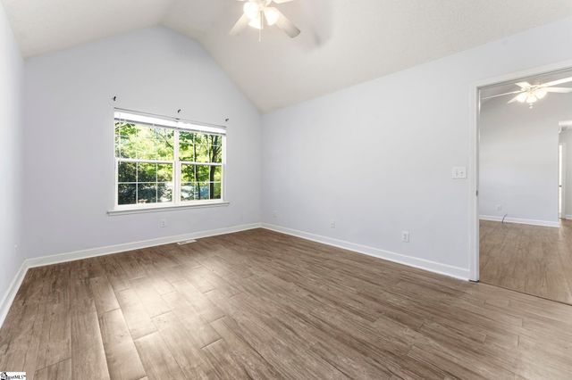 52 Charterhouse Avenue, Piedmont, SC 29673