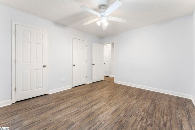 52 Charterhouse Avenue, Piedmont, SC 29673