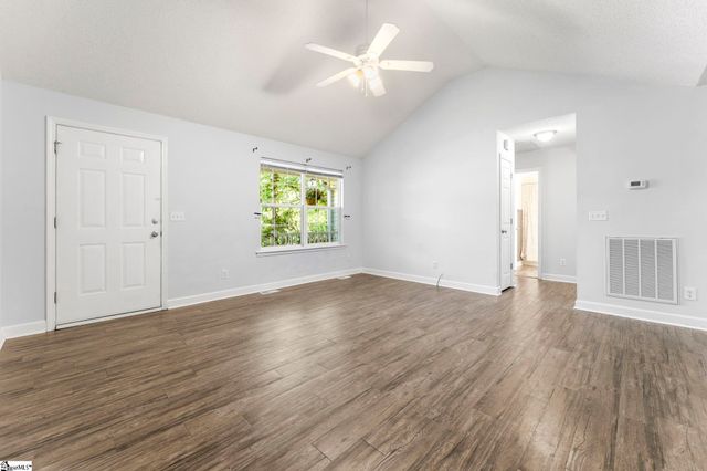 52 Charterhouse Avenue, Piedmont, SC 29673