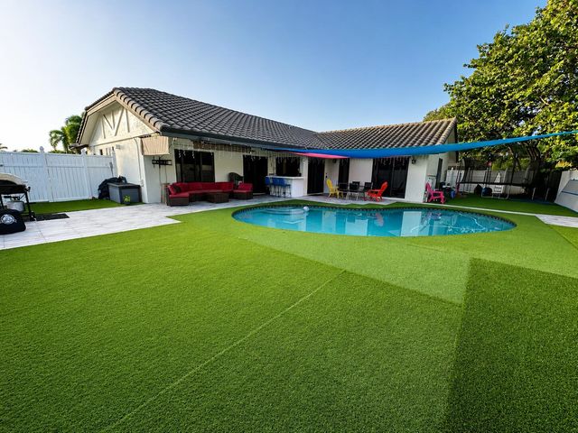 6995 NW 5TH Avenue, Boca Raton, FL 33487