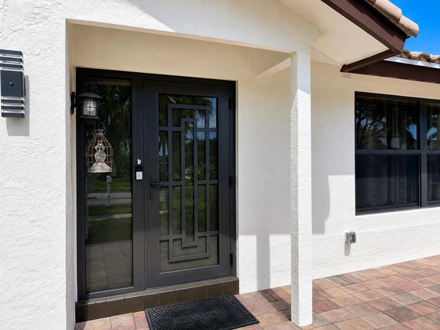 6995 NW 5TH Avenue, Boca Raton, FL 33487