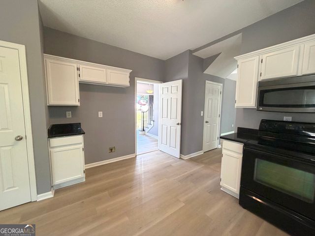 2205 Springer Walk, Lawrenceville, GA 30043