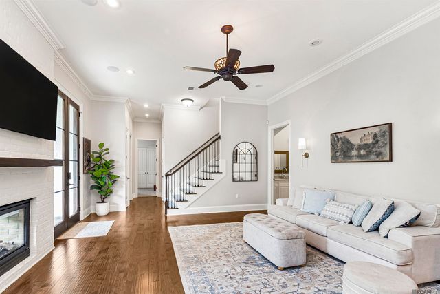 6211 Old Creek Ave, Baton Rouge, LA 70808