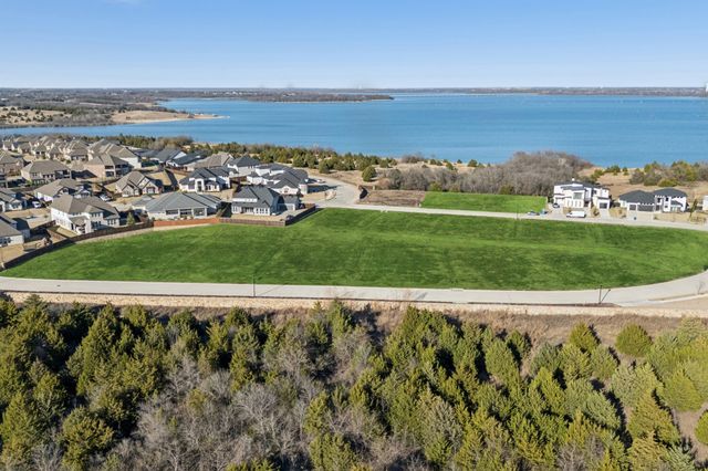 2015 April Dew Way, Wylie, TX 75098