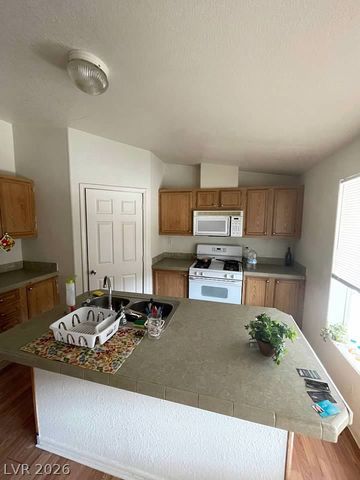 3560 Estes Park Drive, Las Vegas, NV 89122