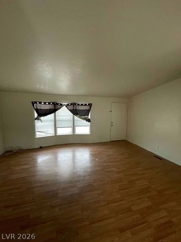 3560 Estes Park Drive, Las Vegas, NV 89122