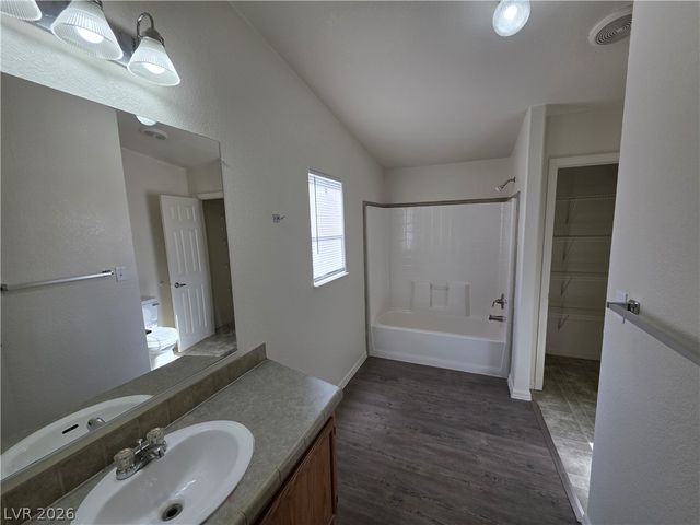 3560 Estes Park Drive, Las Vegas, NV 89122