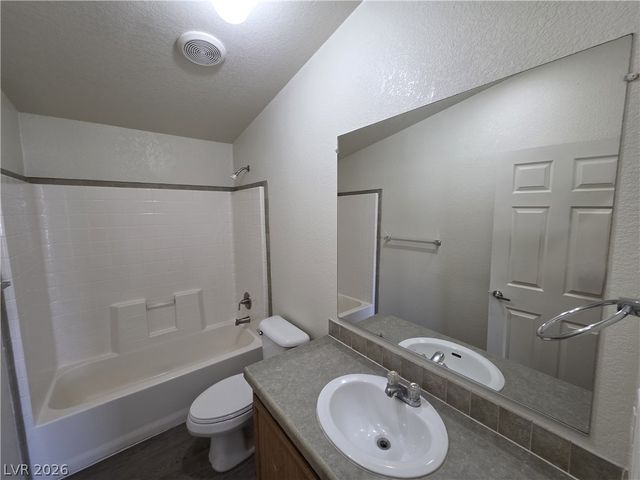 3560 Estes Park Drive, Las Vegas, NV 89122