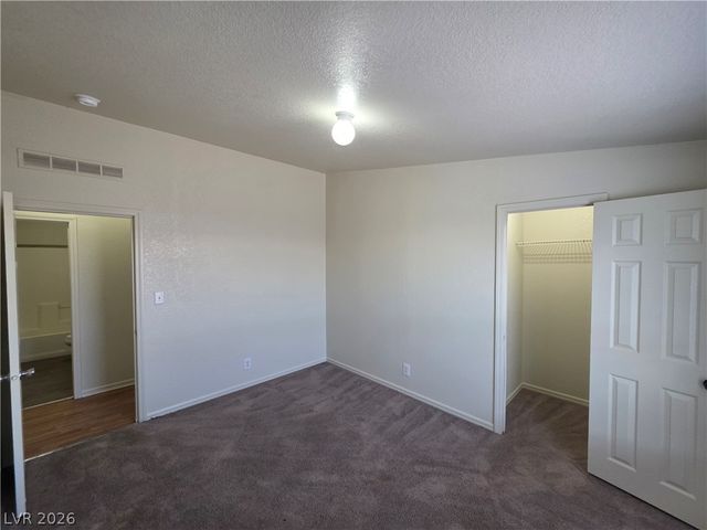 3560 Estes Park Drive, Las Vegas, NV 89122