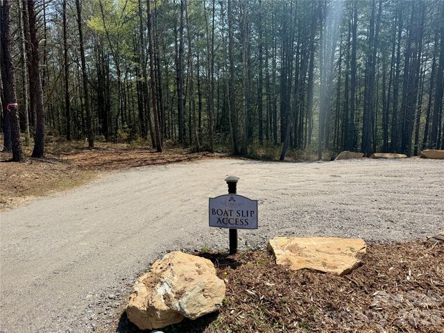 2494 Ivy Rays Way 41, Nebo, NC 28761