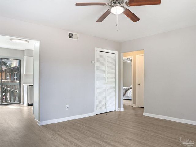 2811 Langley Ave 221, Pensacola, FL 32504