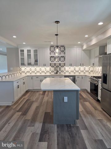 4423 MASTER AVE, Trevose, PA 19053