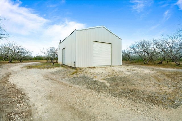 523 Ranger Dr, Sandia, TX 78383