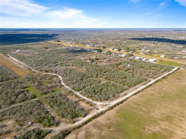 523 Ranger Dr, Sandia, TX 78383