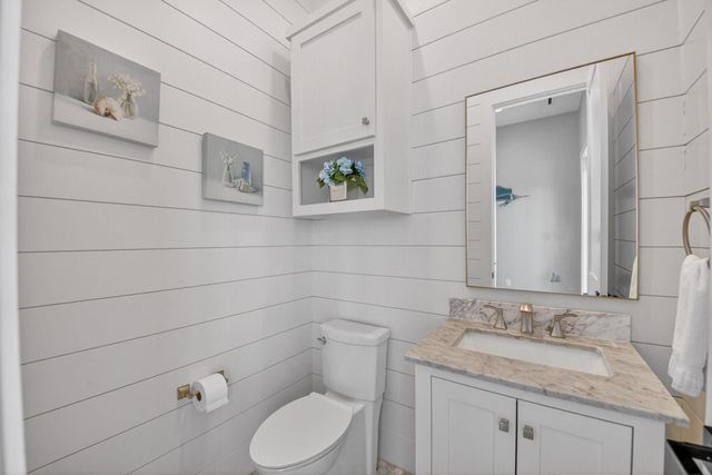 3815 Sea Breeze Lane, Galveston, TX 77554