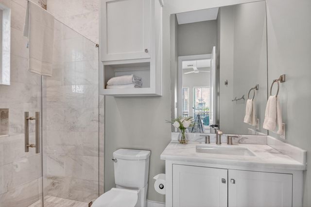 3815 Sea Breeze Lane, Galveston, TX 77554