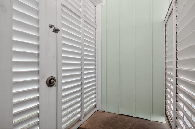 3815 Sea Breeze Lane, Galveston, TX 77554