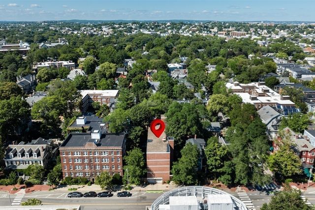 1691 Cambridge St 42, Cambridge, MA 02138