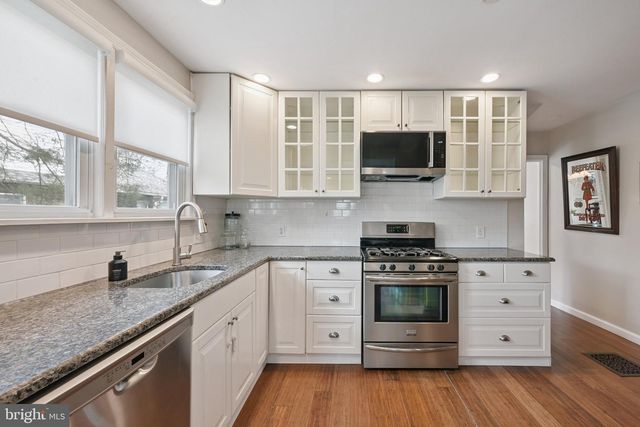 11 ELM AVE, Haddon Township, NJ 08108