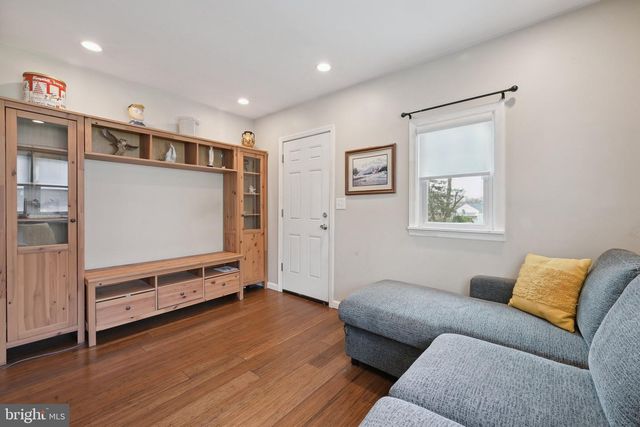 11 ELM AVE, Haddon Township, NJ 08108