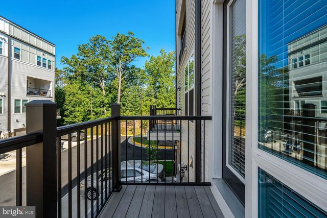 2508 NEABSCO COMMON PL, Woodbridge, VA 22191