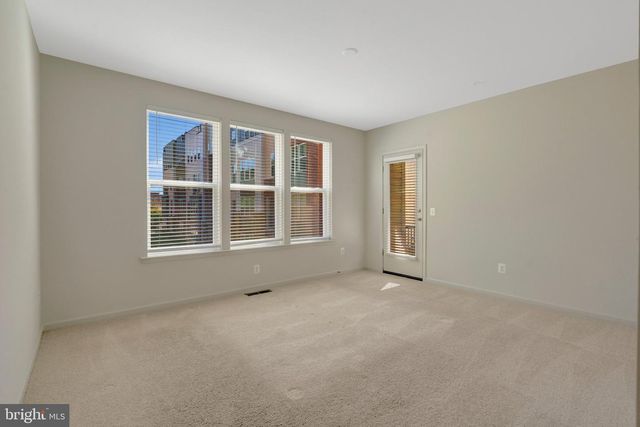 2508 NEABSCO COMMON PL, Woodbridge, VA 22191